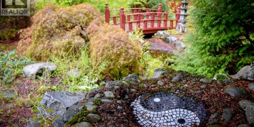 4822 HALLIWELL AVENUE Terrace Photo 31 4822 HALLIWELL AVENUE Terrace Photo 31